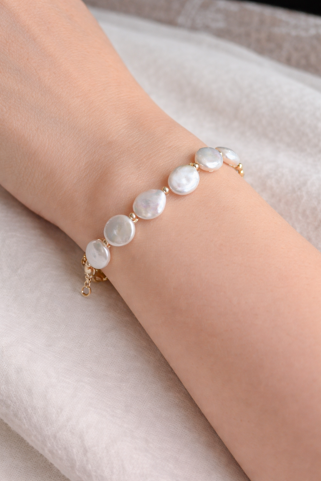 Natural Freshwater Coin Pearl bracelet