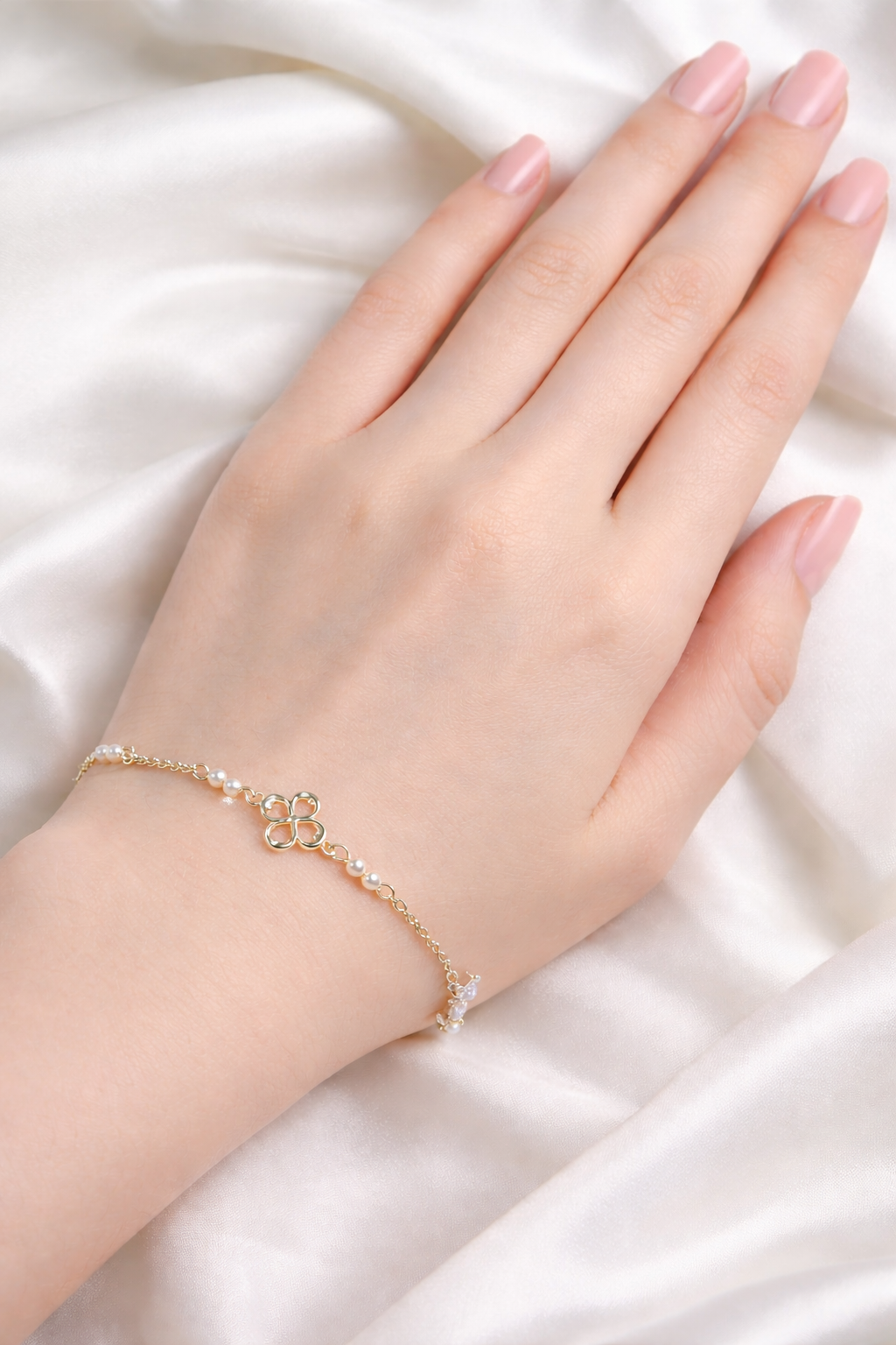 Sterling Silver Gold Vermeil Freshwater Pearl Clover Bracelet